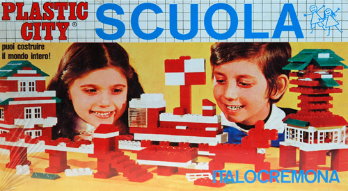 Box of Plastic City School game - You can build the whole world!   1960s and 1970s.  This photo is from www.museoweb.it